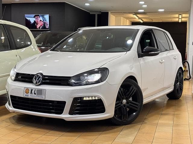 Volkswagen Golf R