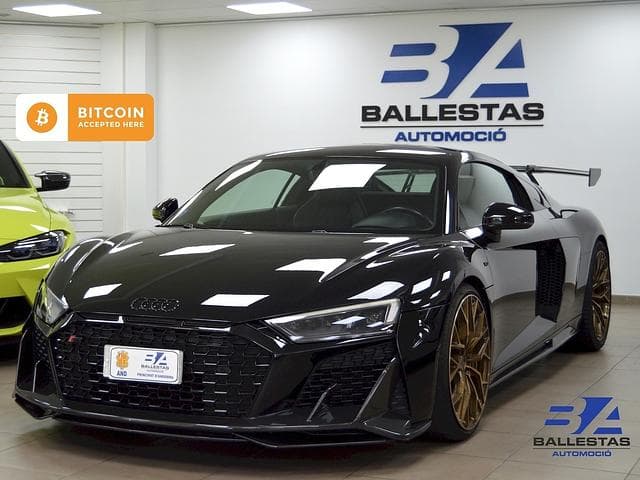 Audi R8