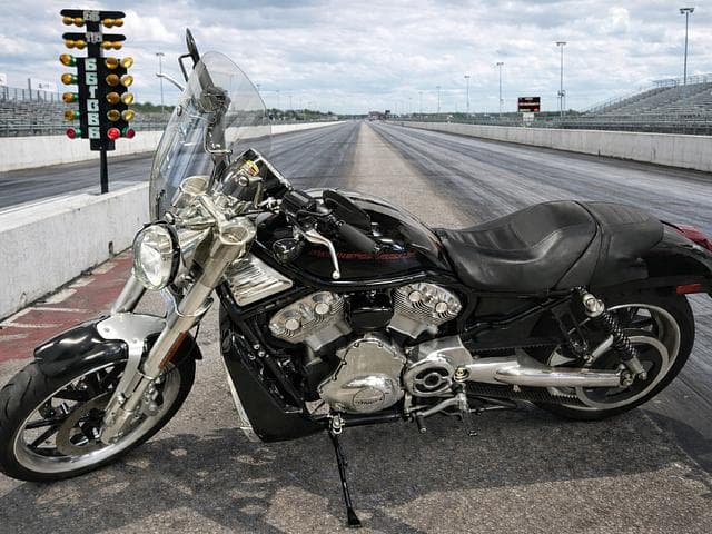 Harley-Davidson VRSCR Street Rod