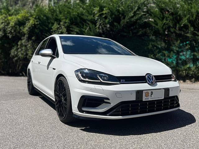 Volkswagen Golf R