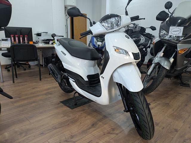 Peugeot KISBEE M