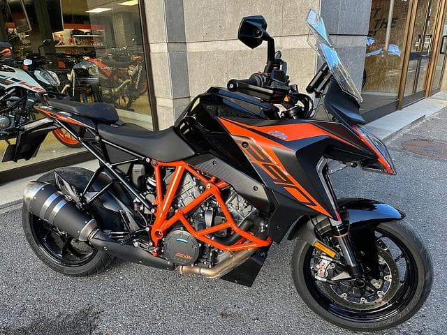 KTM 1290 Super Duke GT