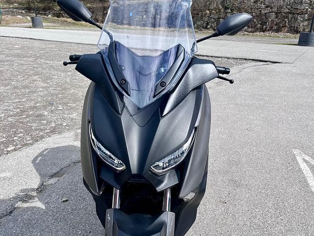 Yamaha X-MAX 300