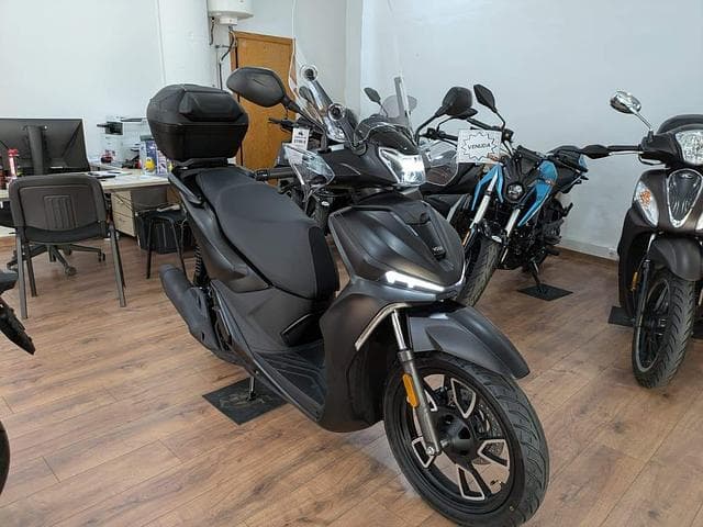 Voge SR16