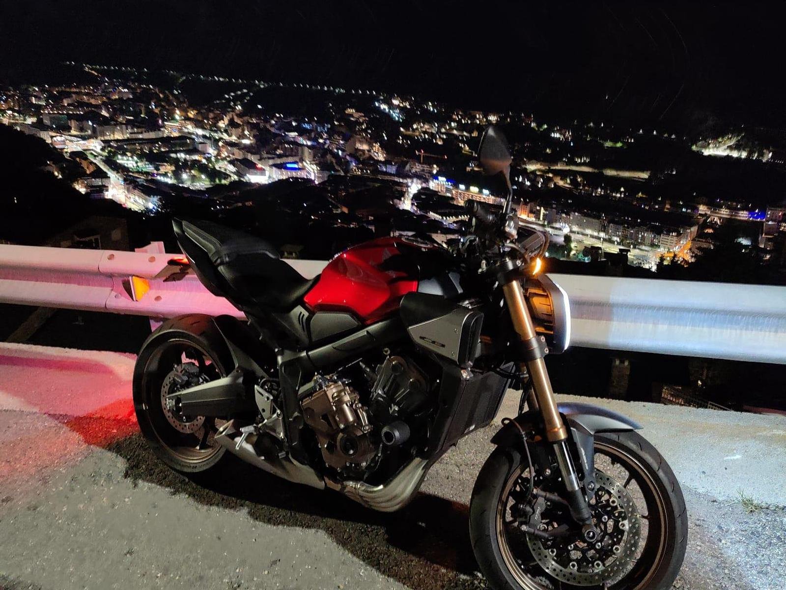 Honda CB 650 R