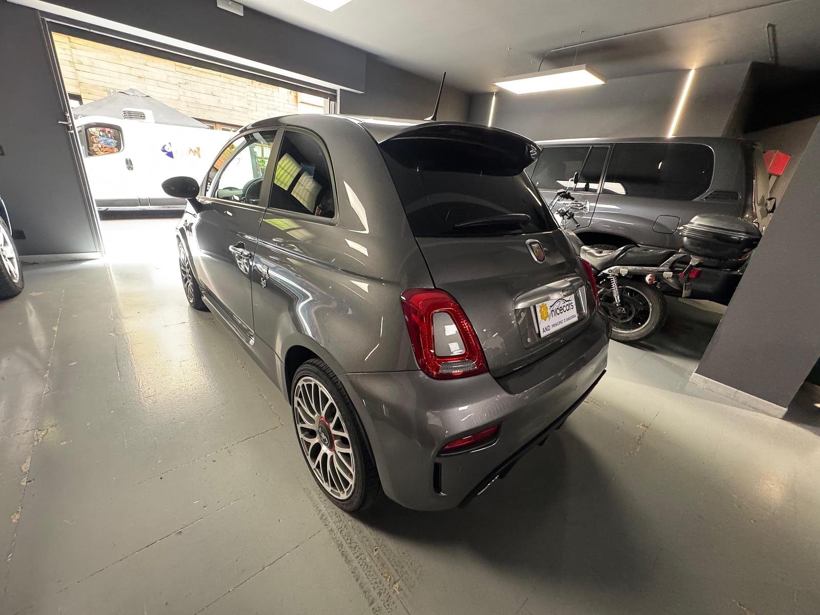 Abarth 595