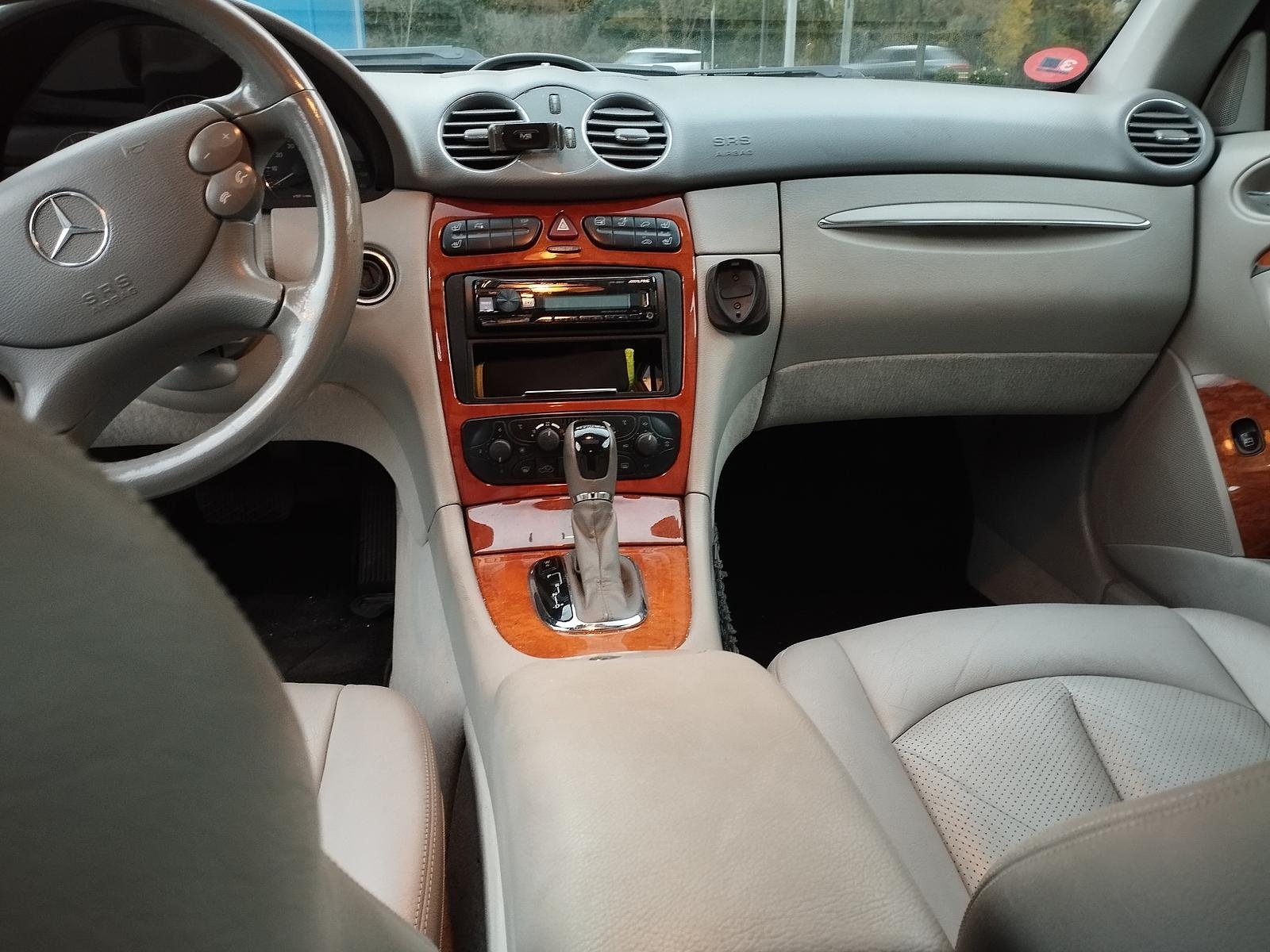 Mercedes-Benz Clk-Class