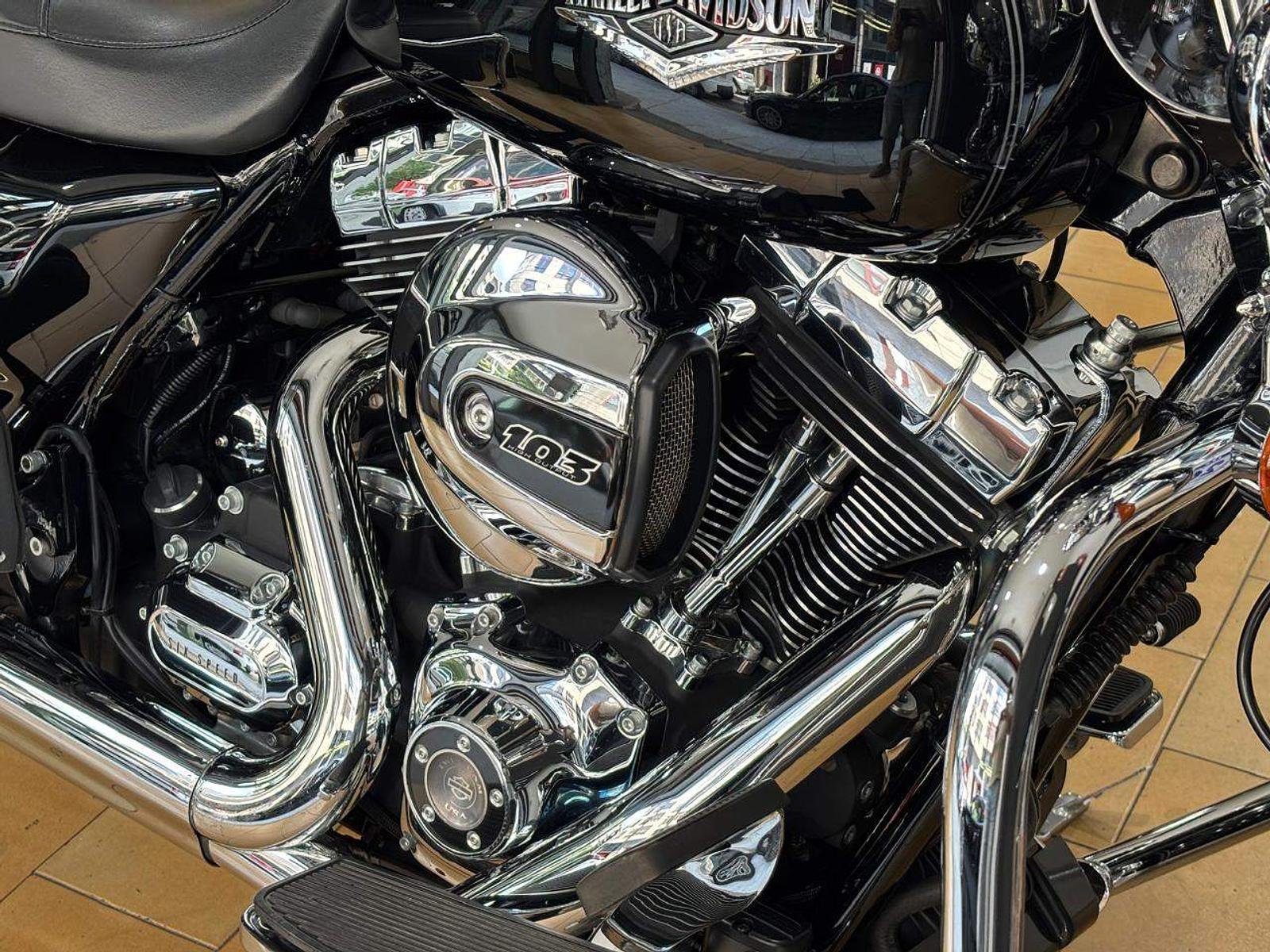 Harley-Davidson Road King Classic