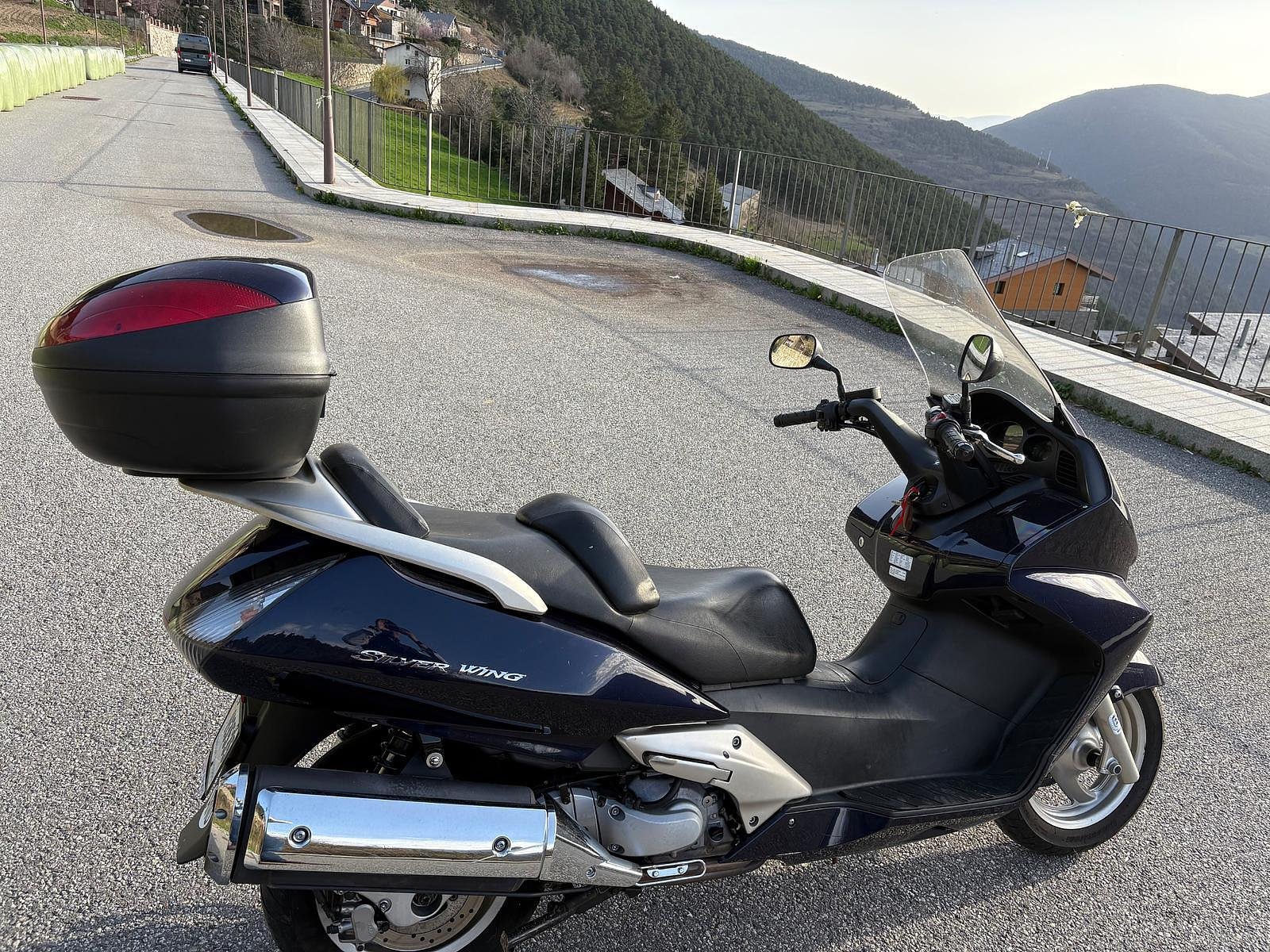 Honda Silver Wing 600