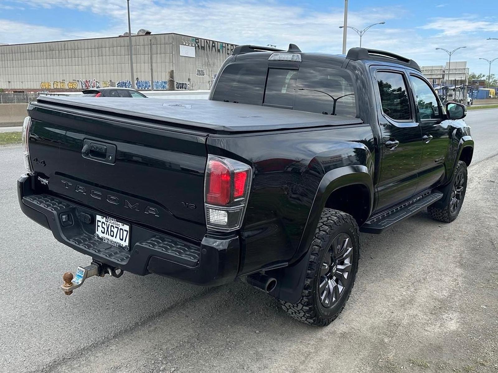 Toyota Tacoma