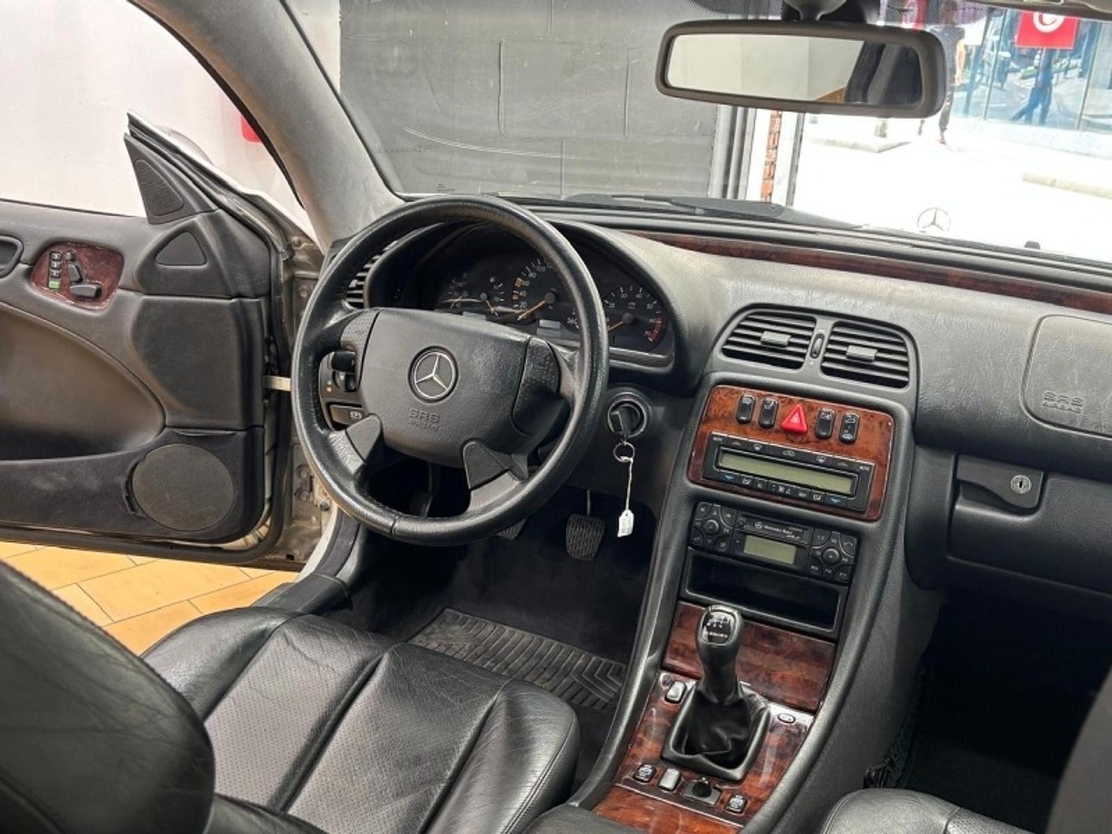 Mercedes-Benz Clk-Class