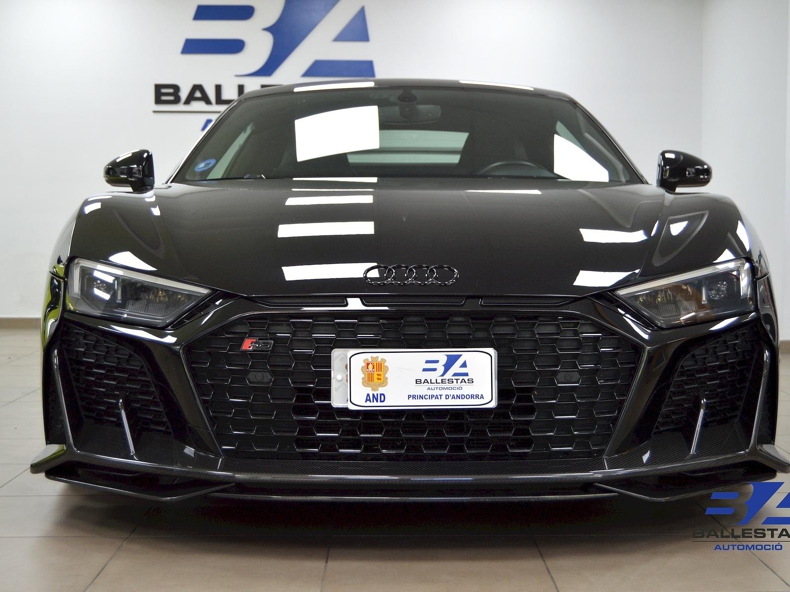 Audi R8