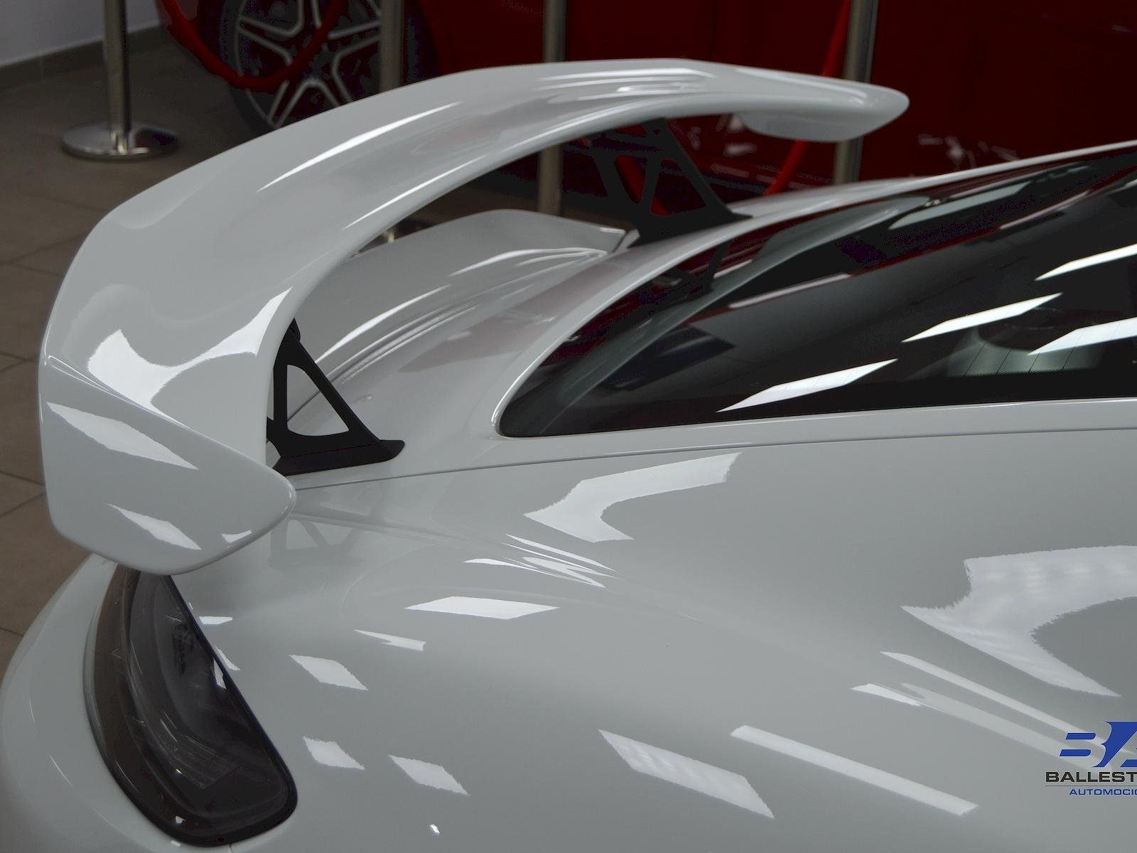 Porsche Cayman Gt4
