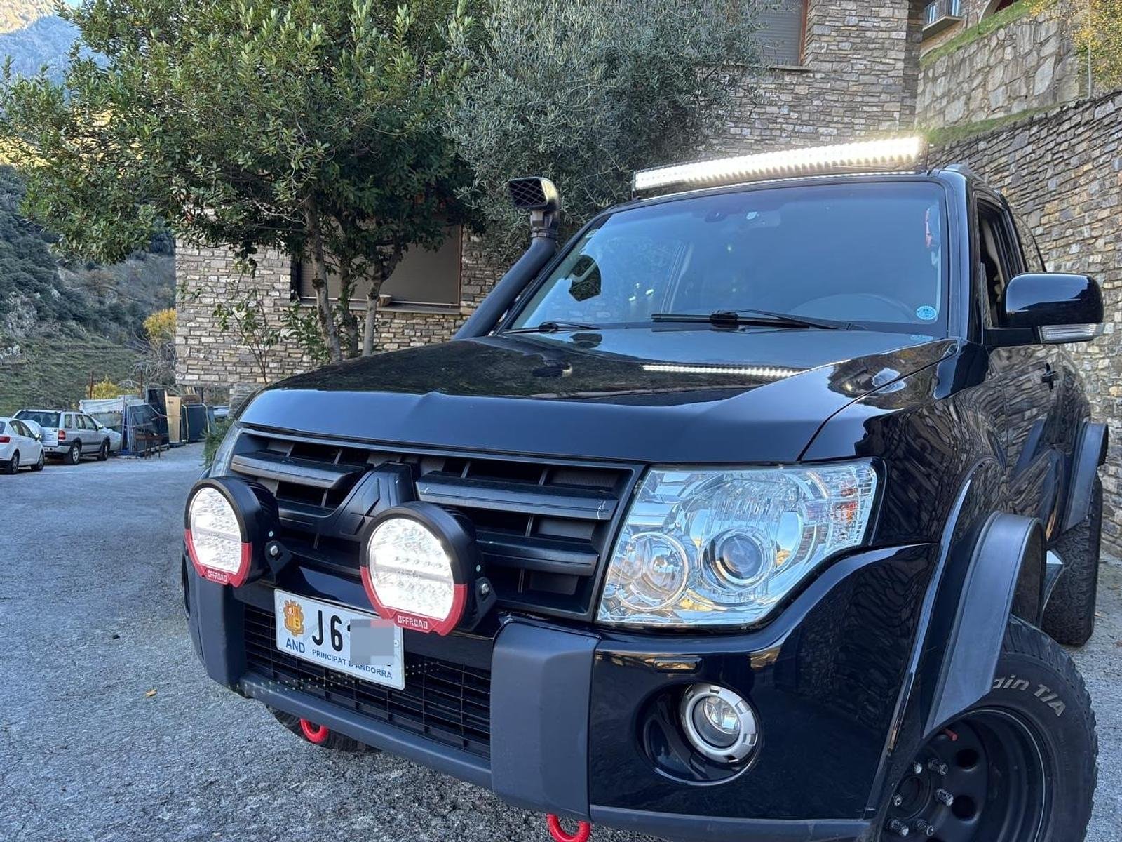 Mitsubishi Montero