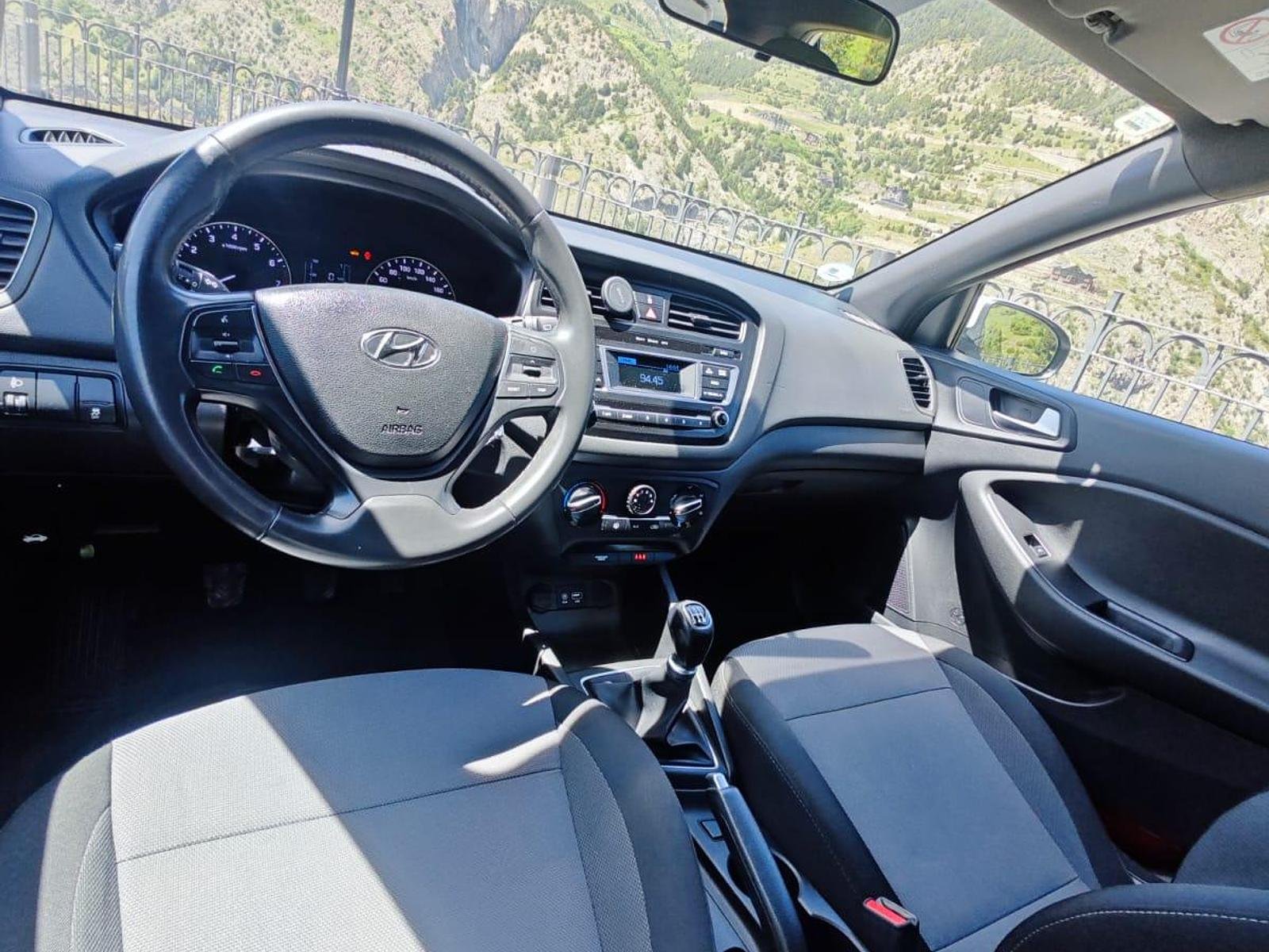 Hyundai I20