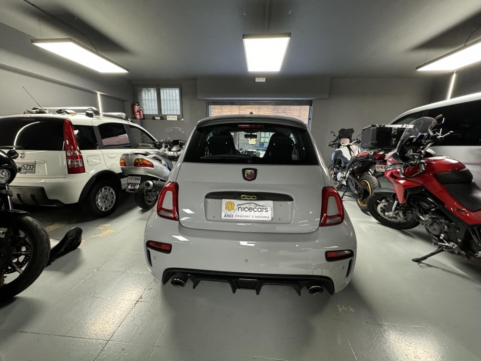 Abarth 595 Competizione
