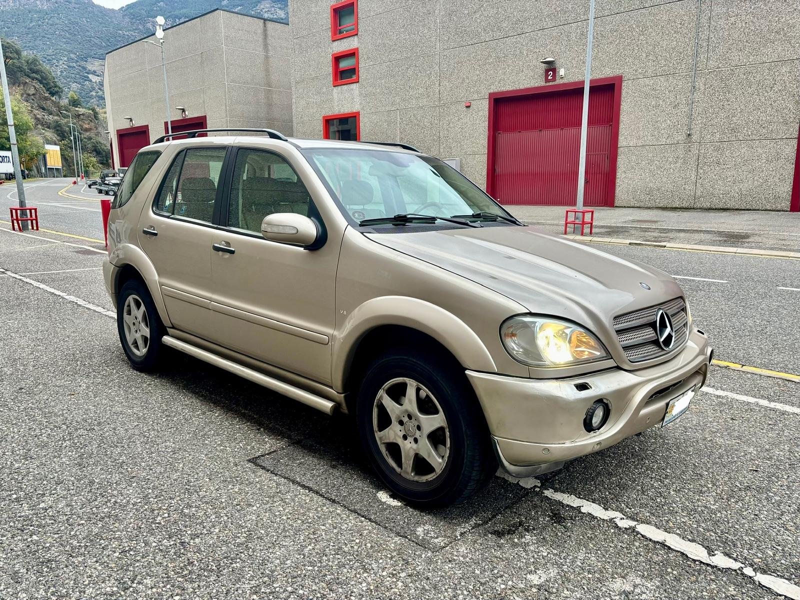 Mercedes-Benz M-Class