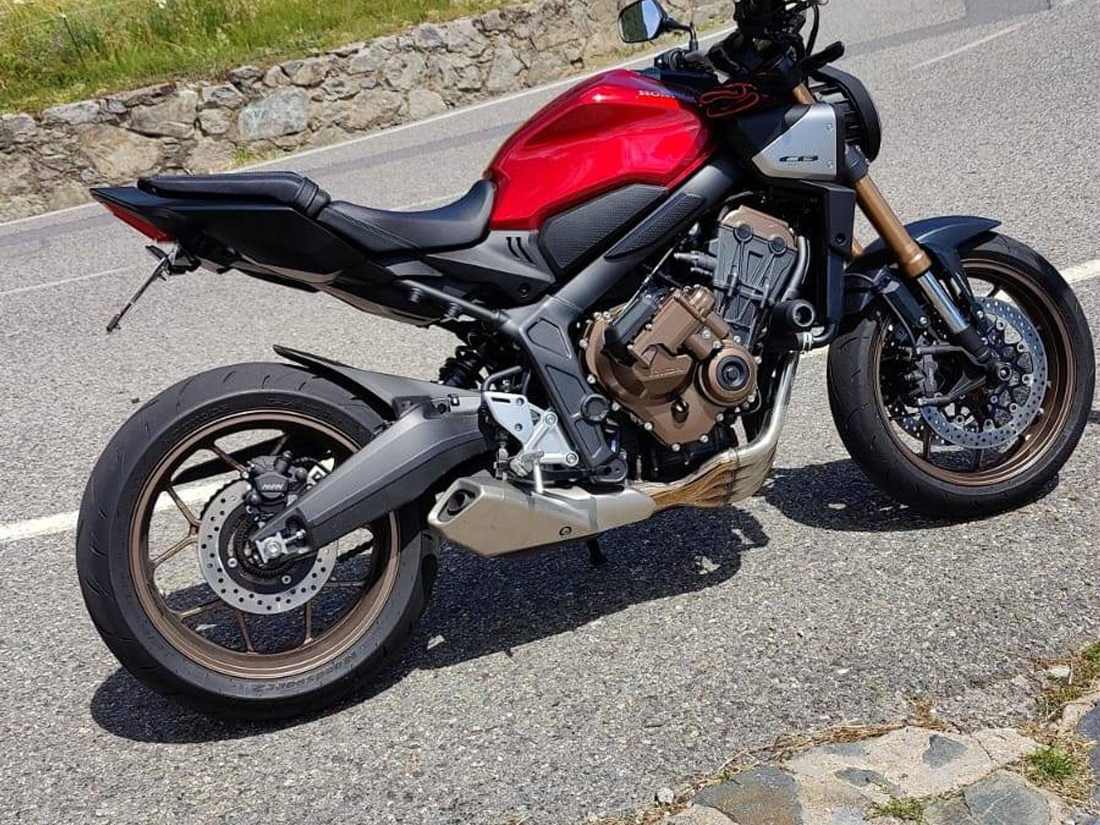 Honda CB 650 R