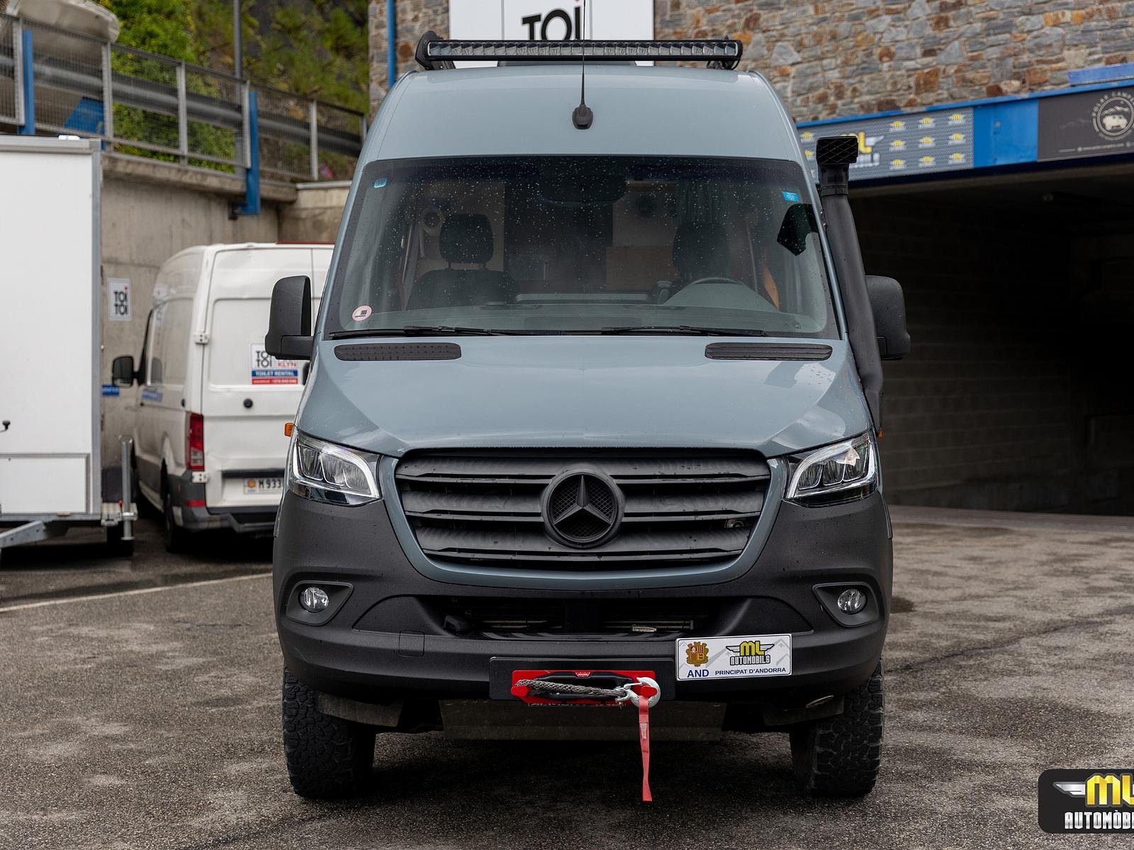 Mercedes-Benz Sprinter
