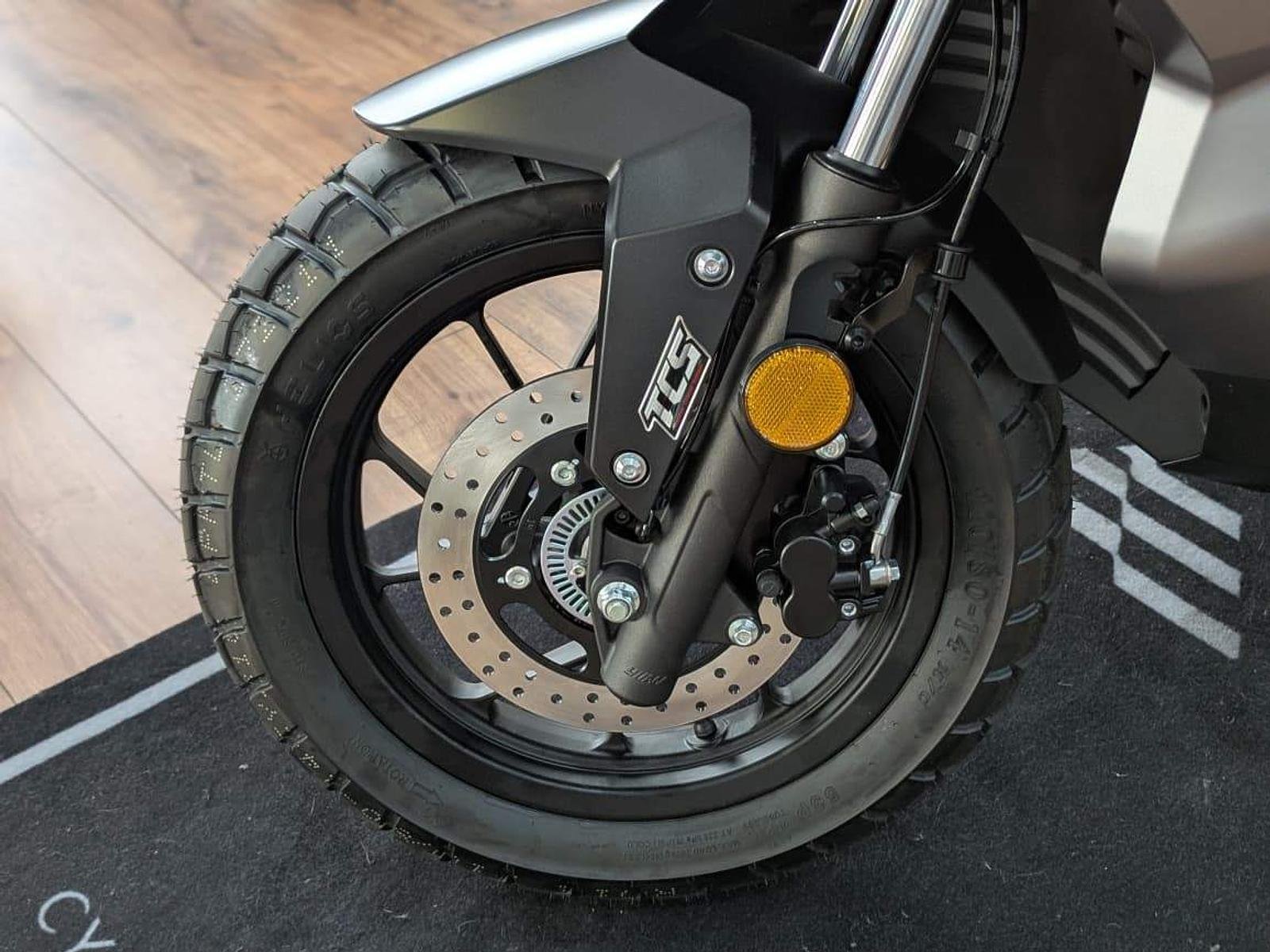Voge Sfida SR1