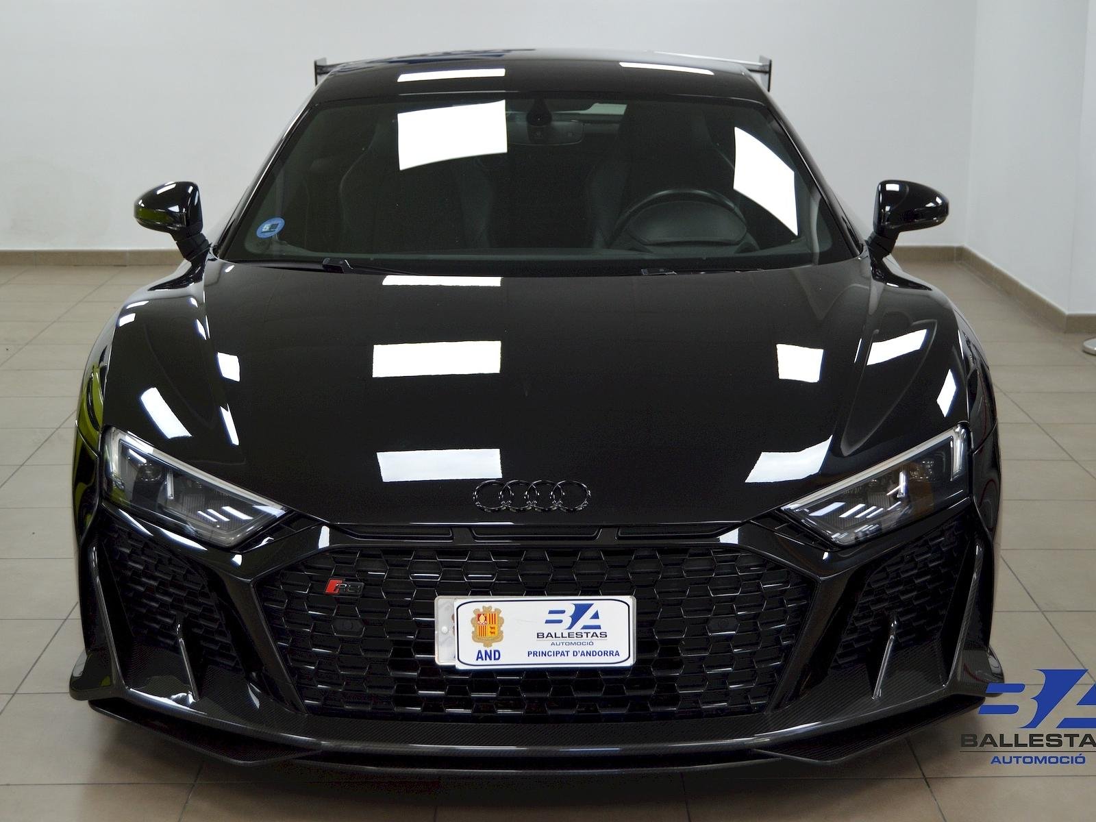 Audi R8