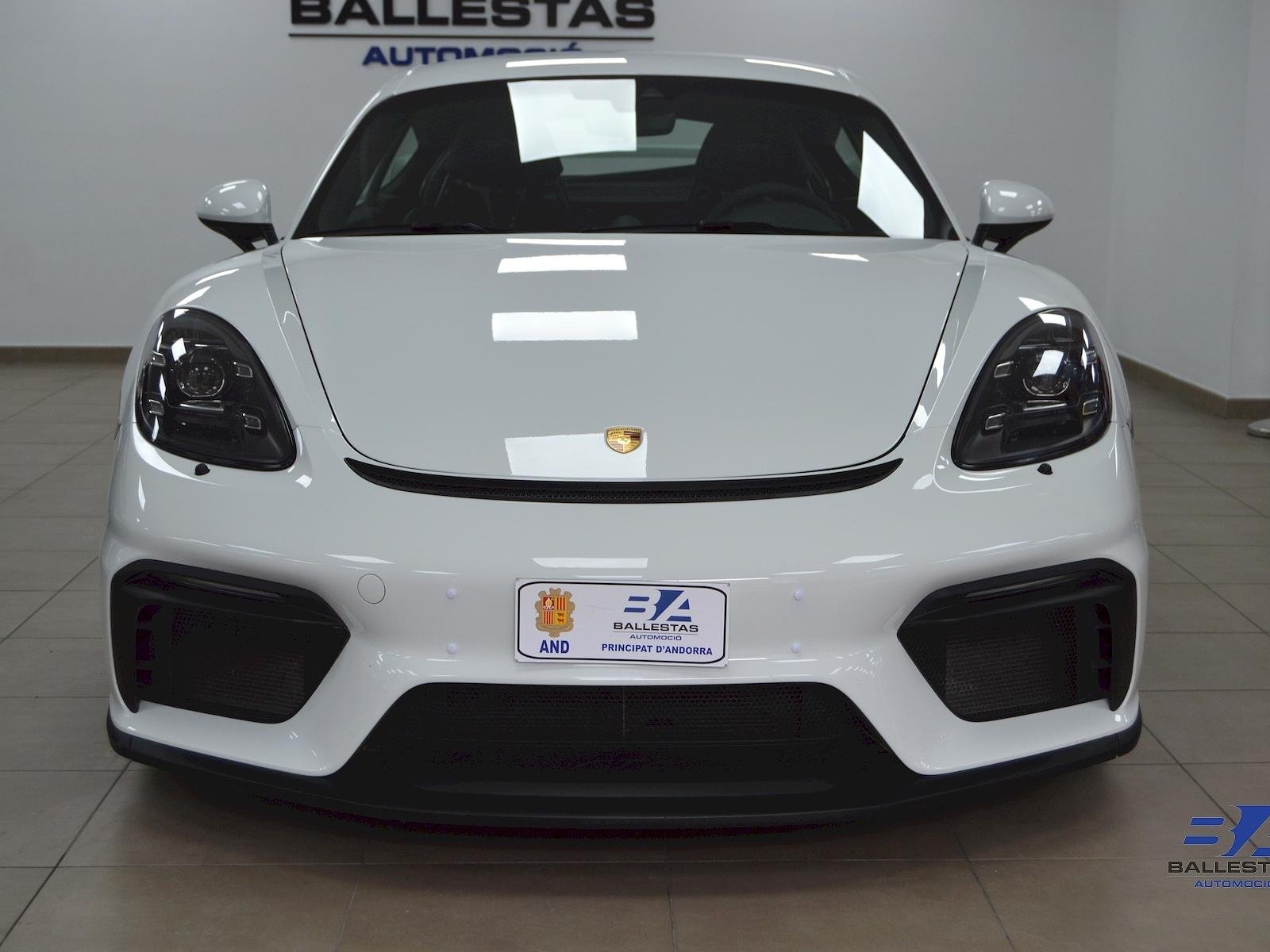 Porsche Cayman Gt4