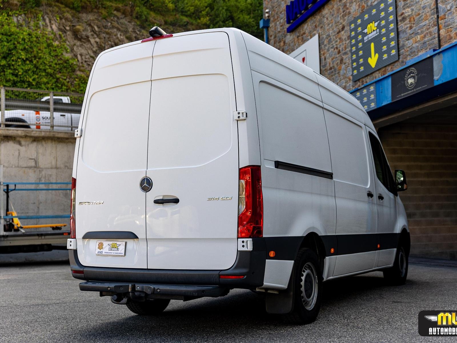 Mercedes-Benz Sprinter