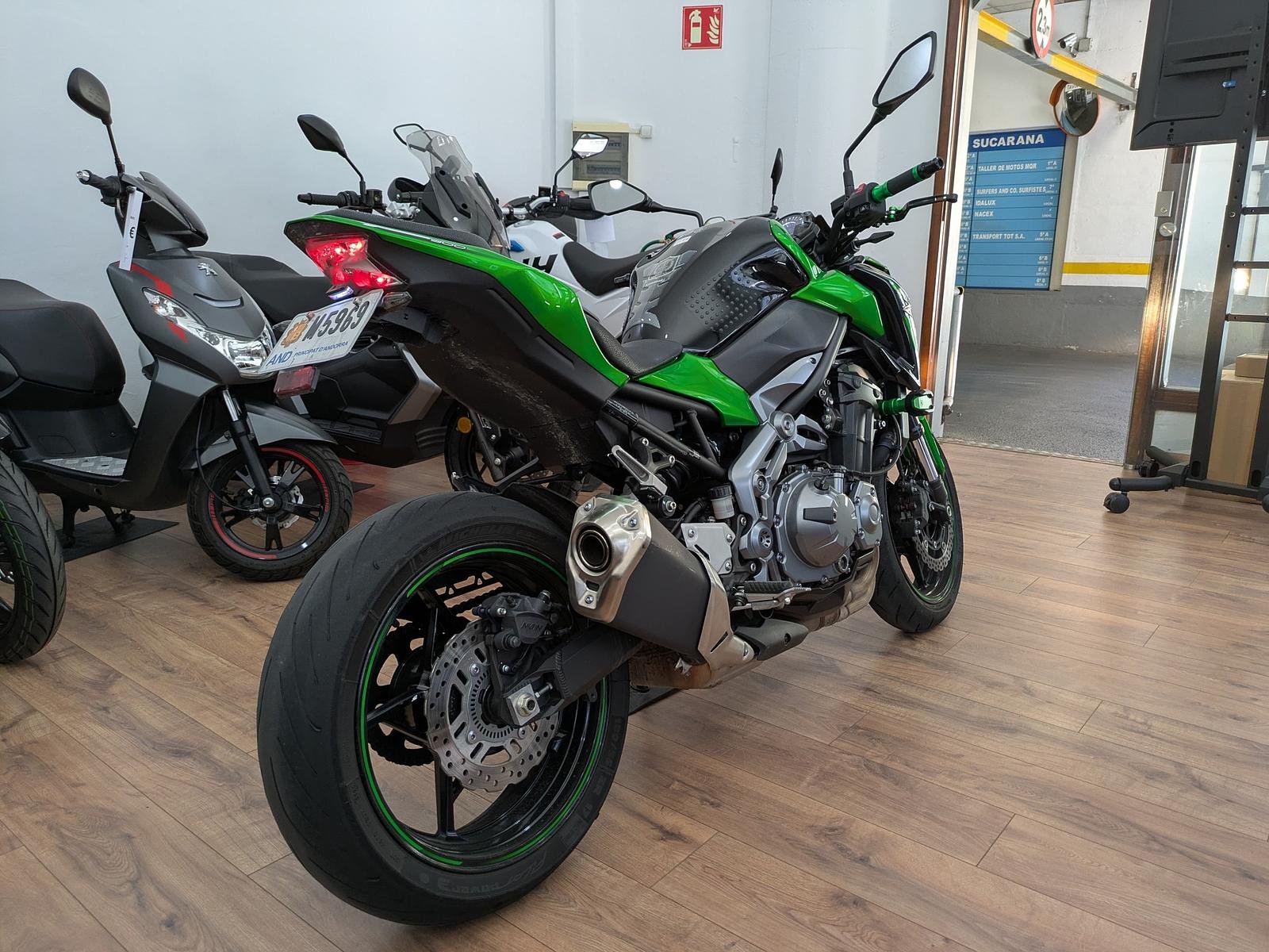 Kawasaki Z900
