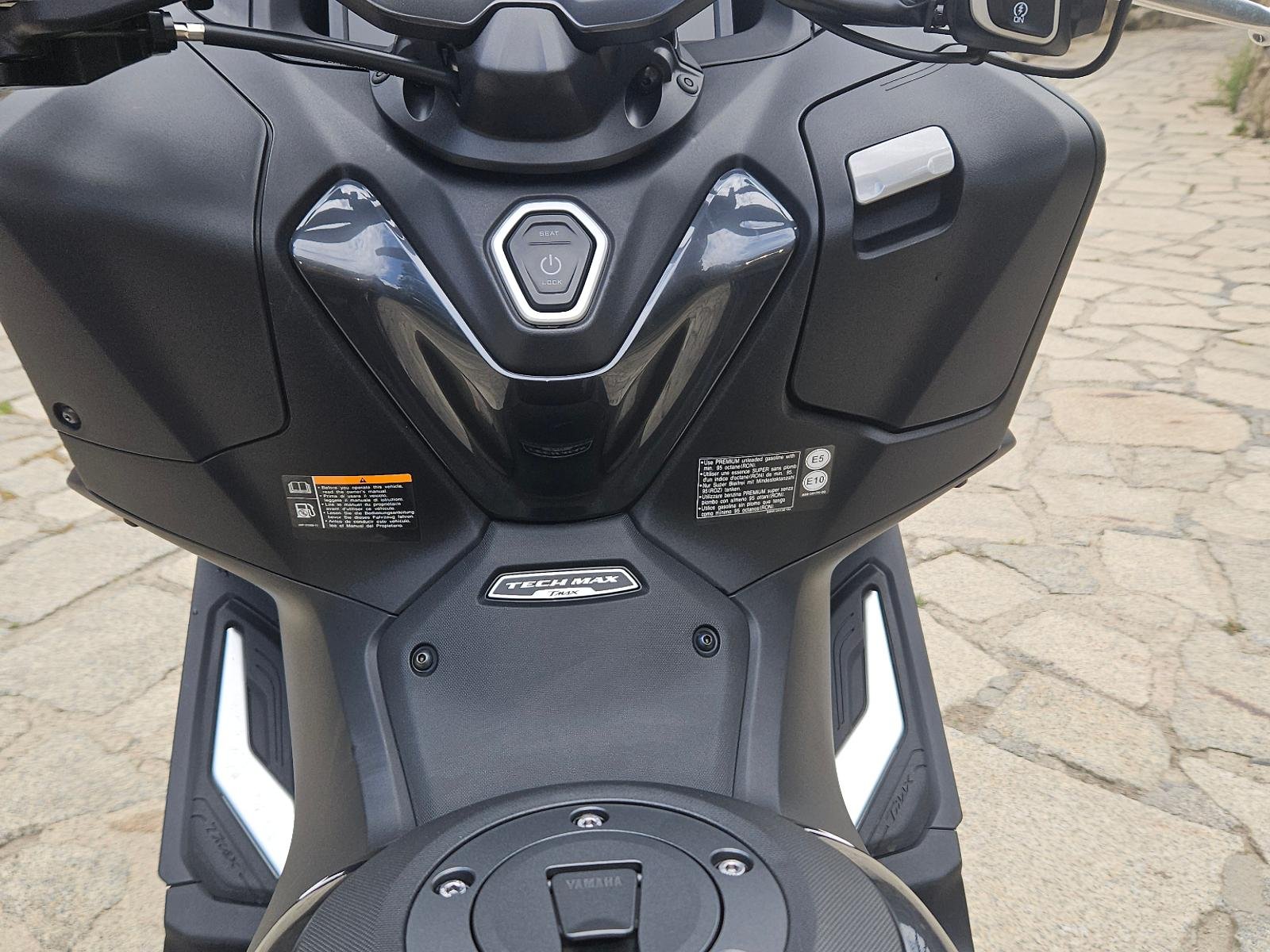 Yamaha TMAX 560