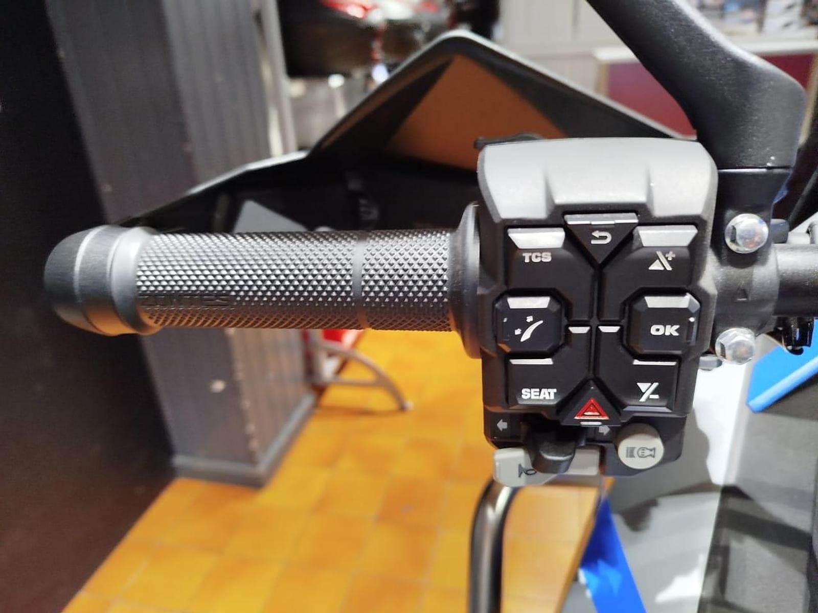 Zontes RA1