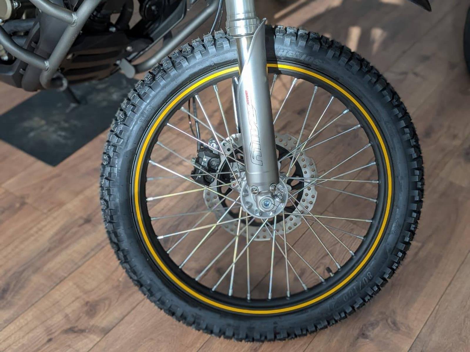 Voge 300R