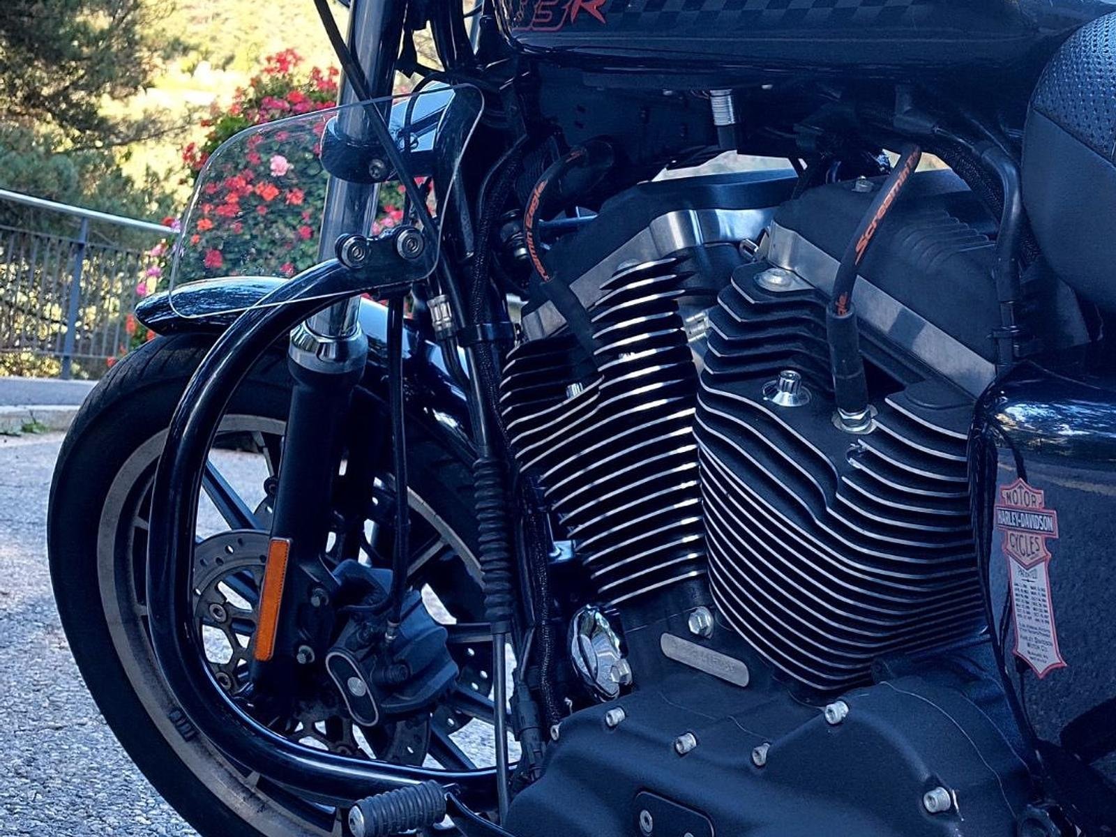 Harley-Davidson Sportster 883