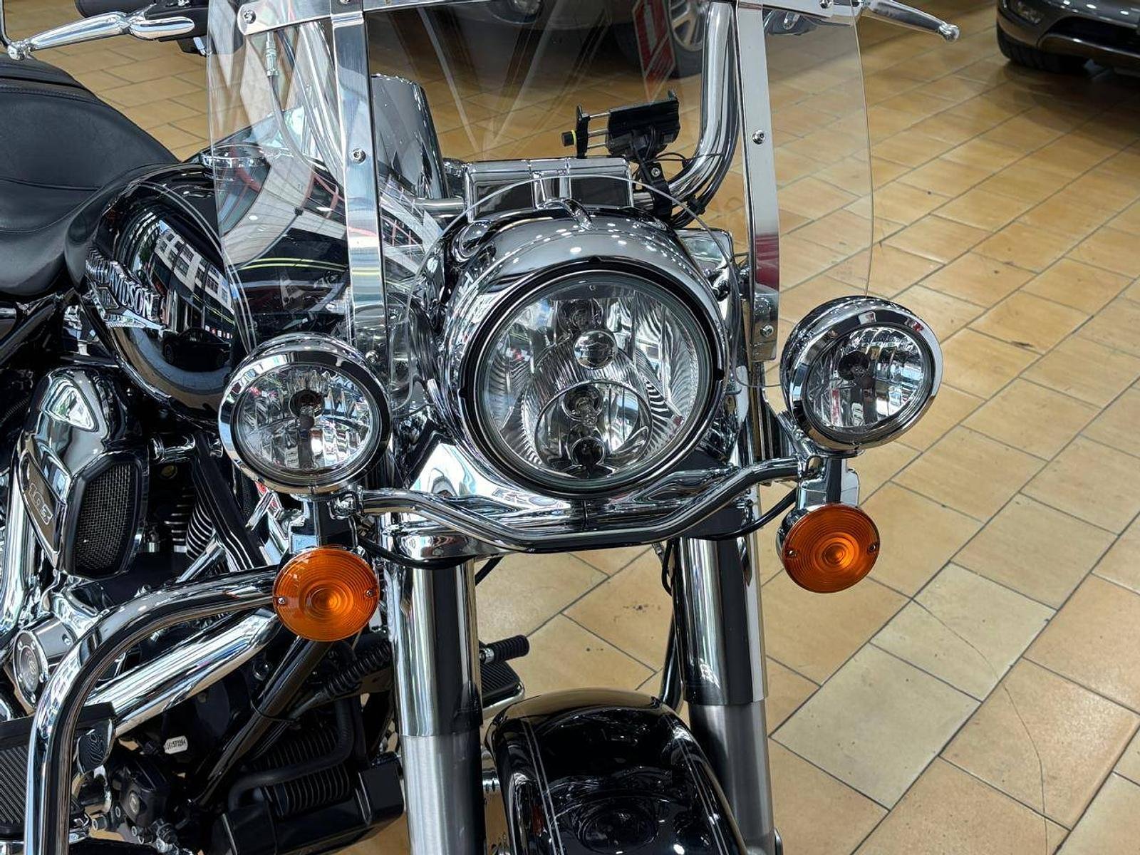 Harley-Davidson Road King Classic