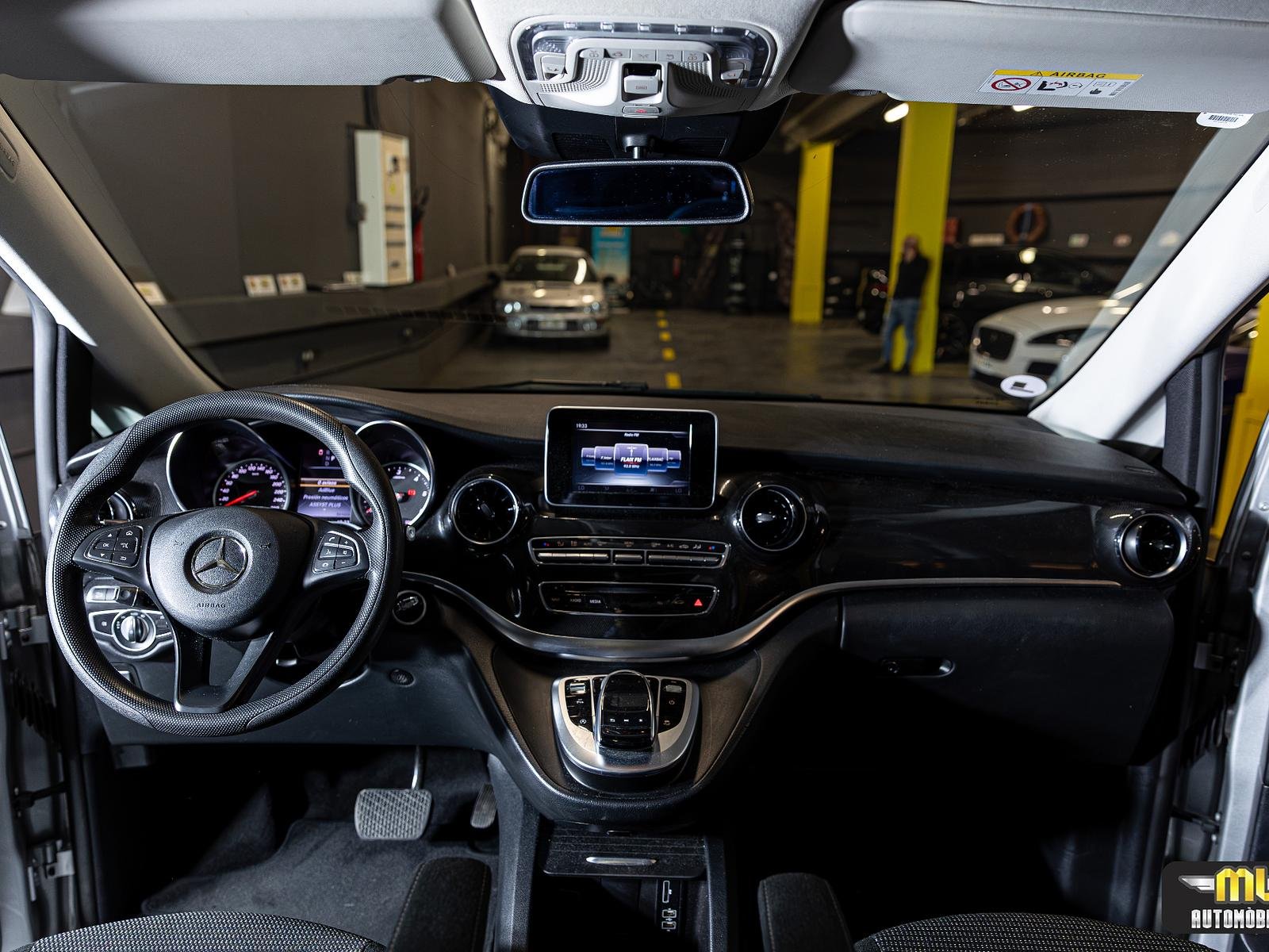 Mercedes-Benz V-Class