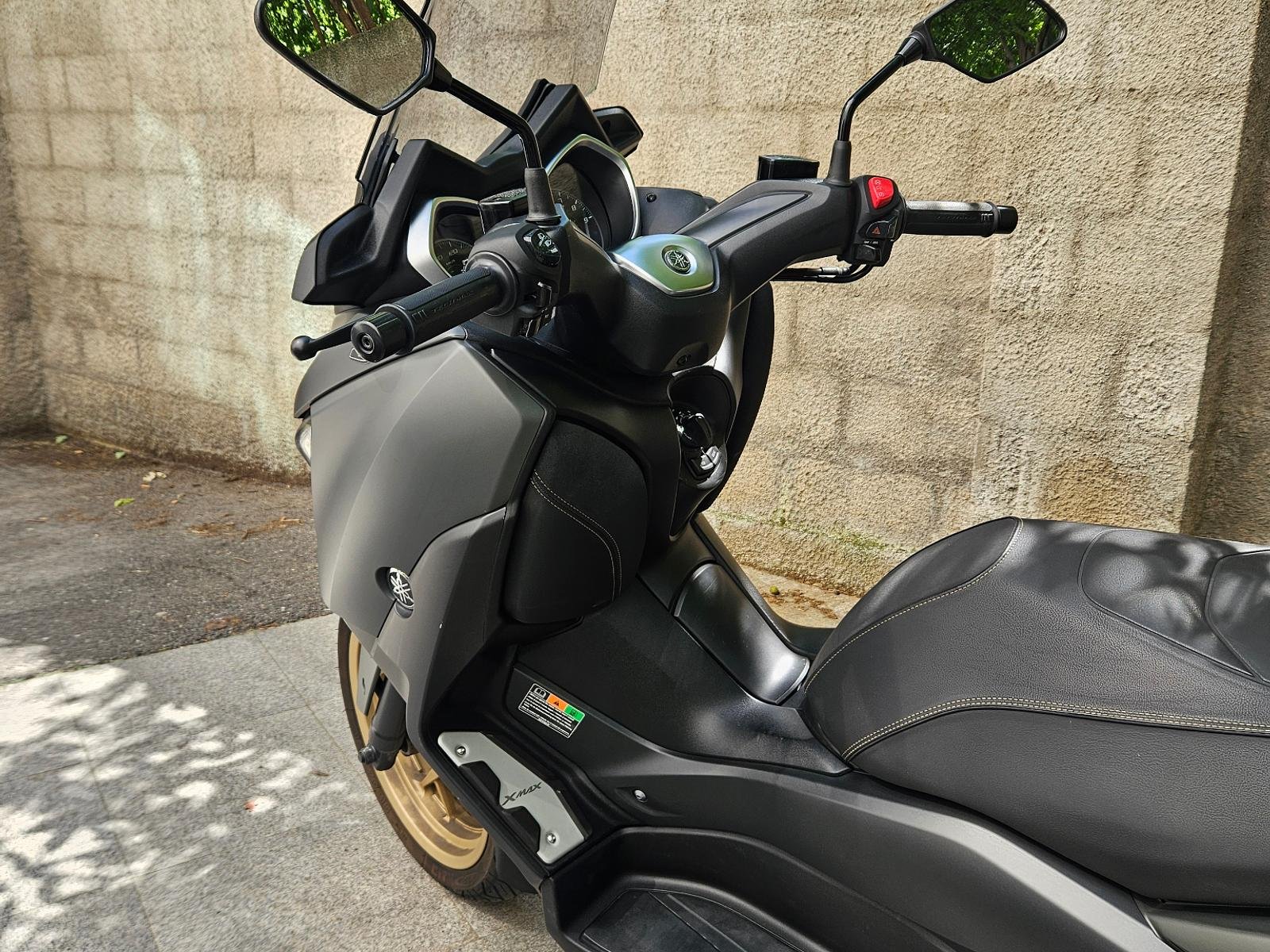 Yamaha XMAX 300