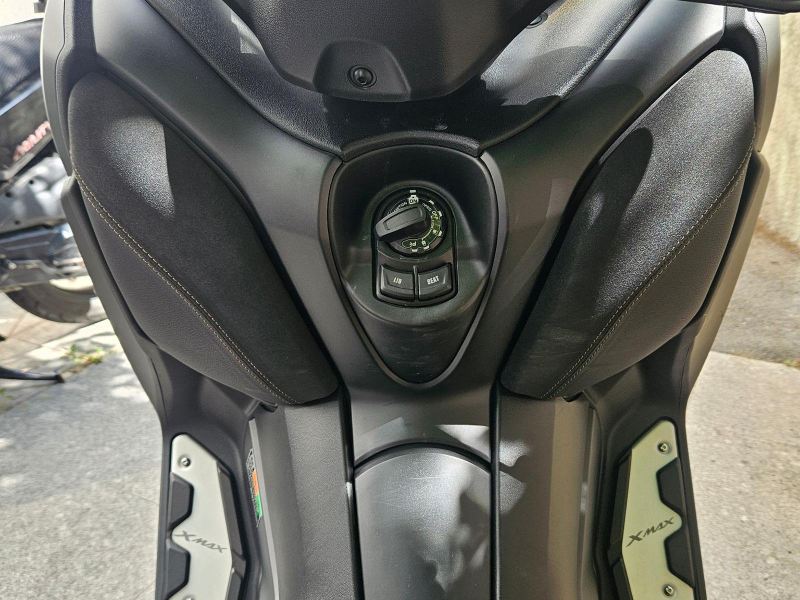 Yamaha XMAX 300