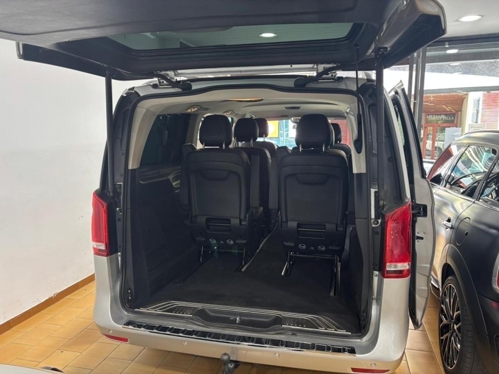 Mercedes-Benz V-Class