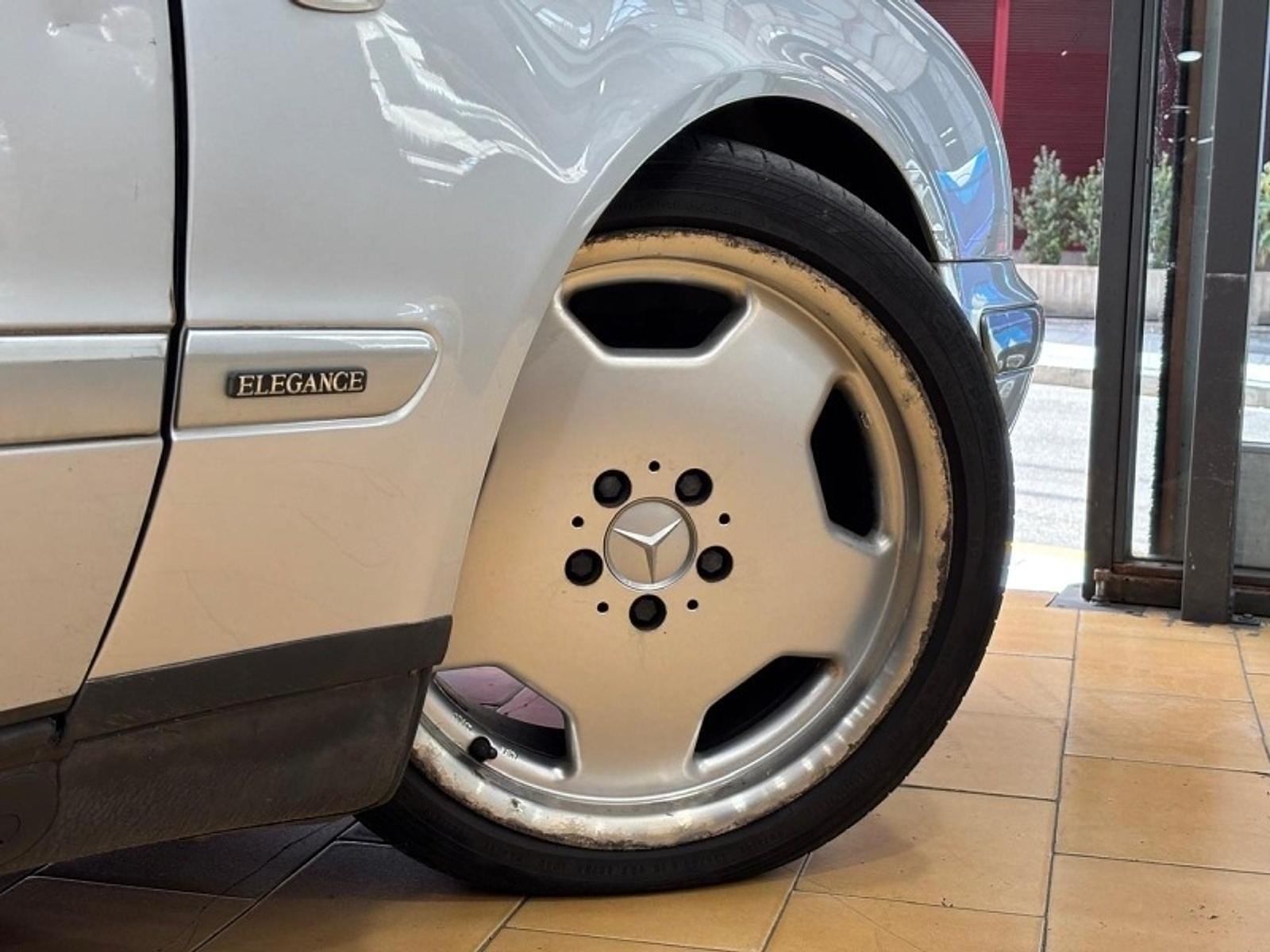 Mercedes-Benz Clk-Class