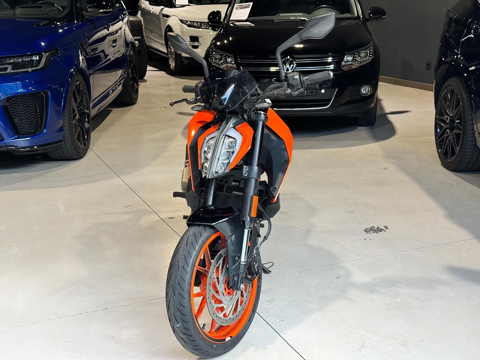 KTM 390 Duke