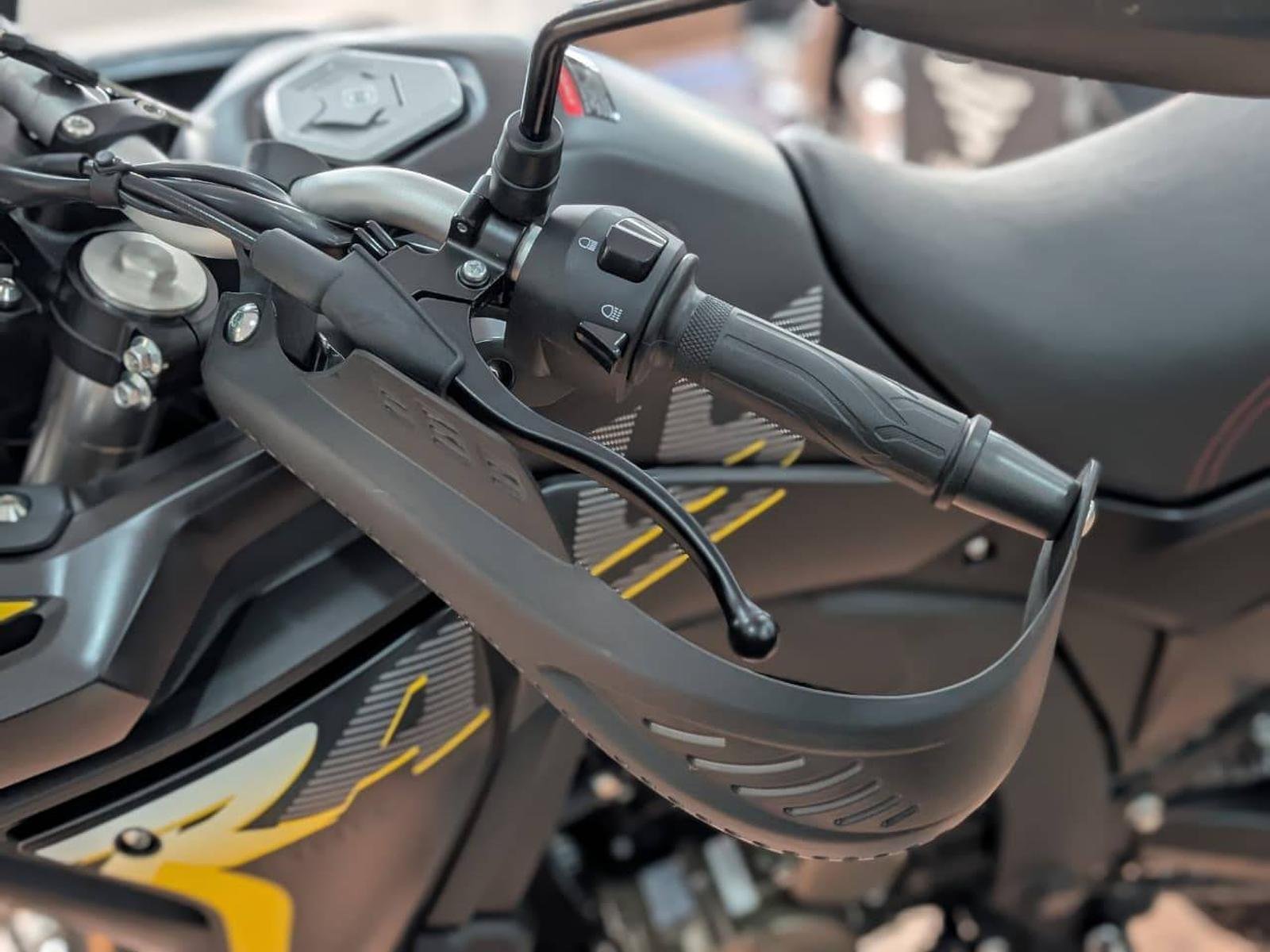 Voge 300R