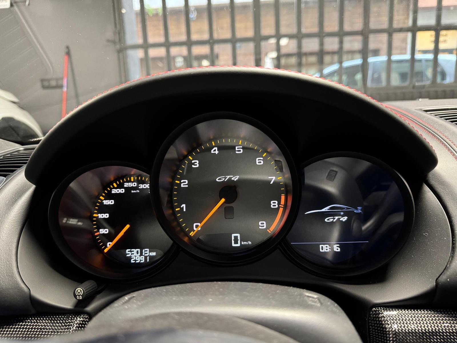 Porsche Cayman Gt4