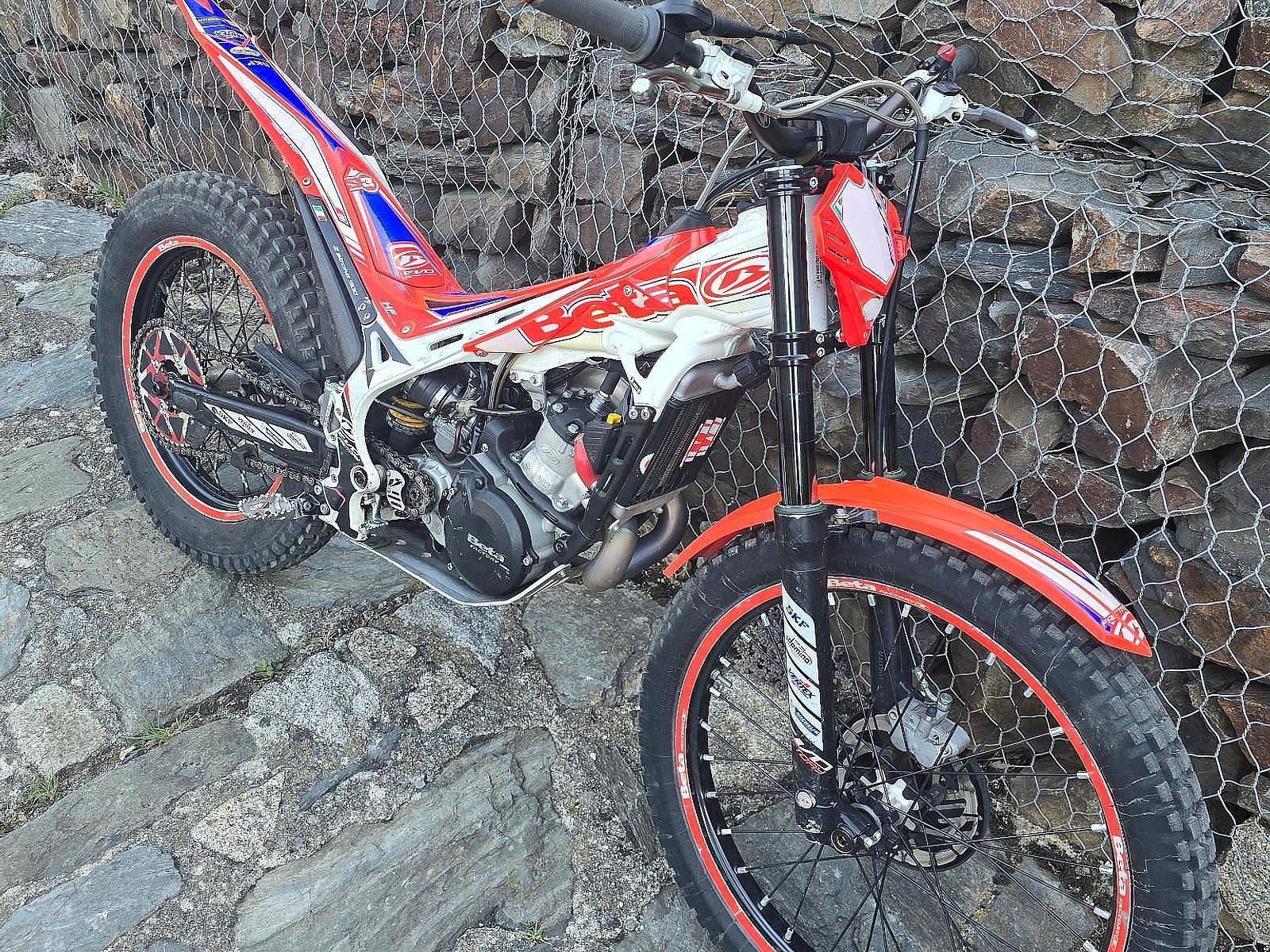 Beta Evo Factory 2T 300