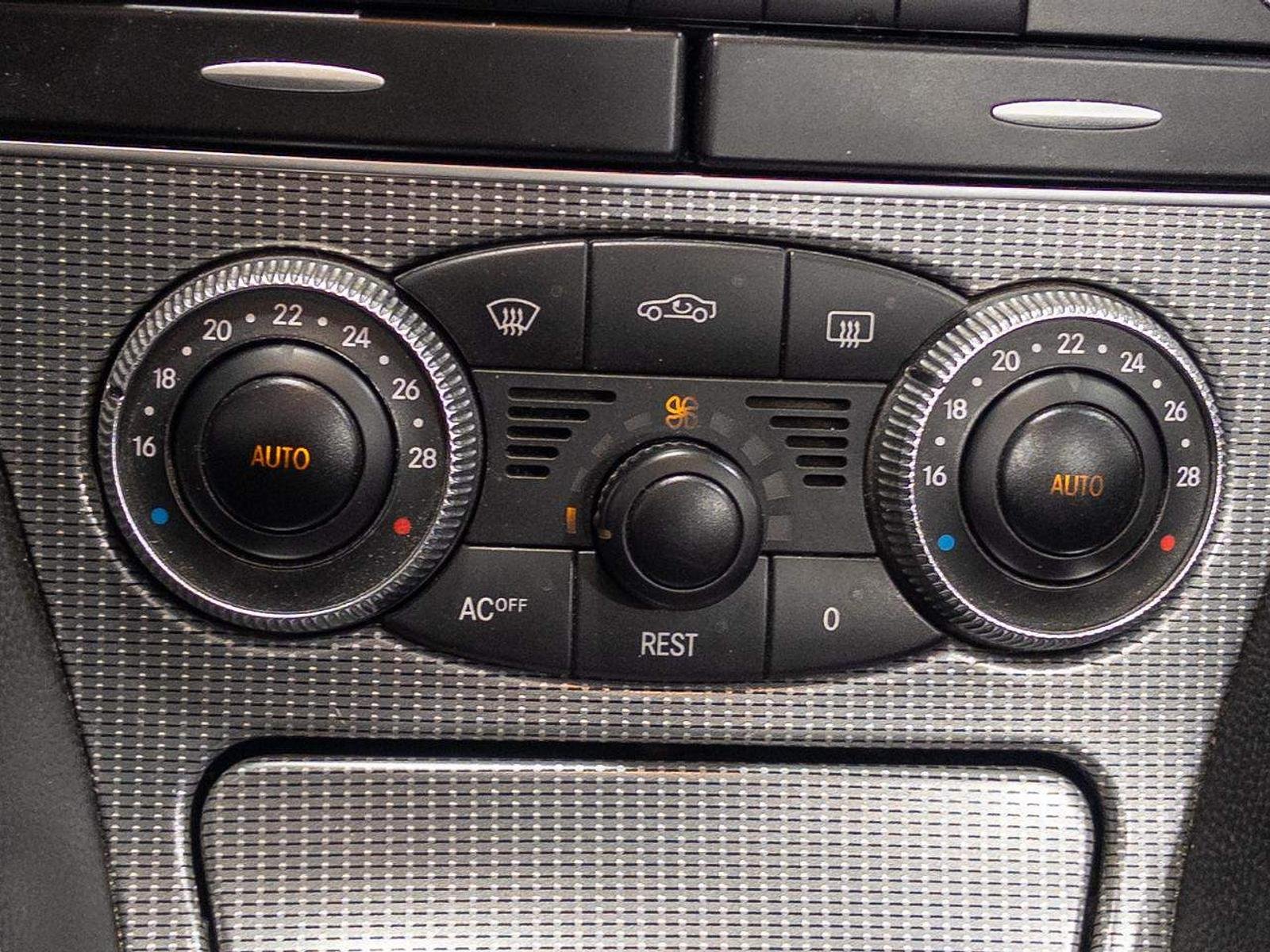 Mercedes-Benz Sl-Class