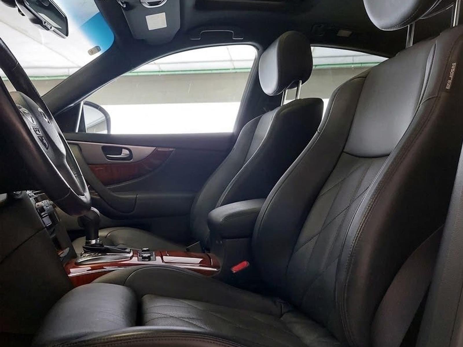 Infiniti Qx70