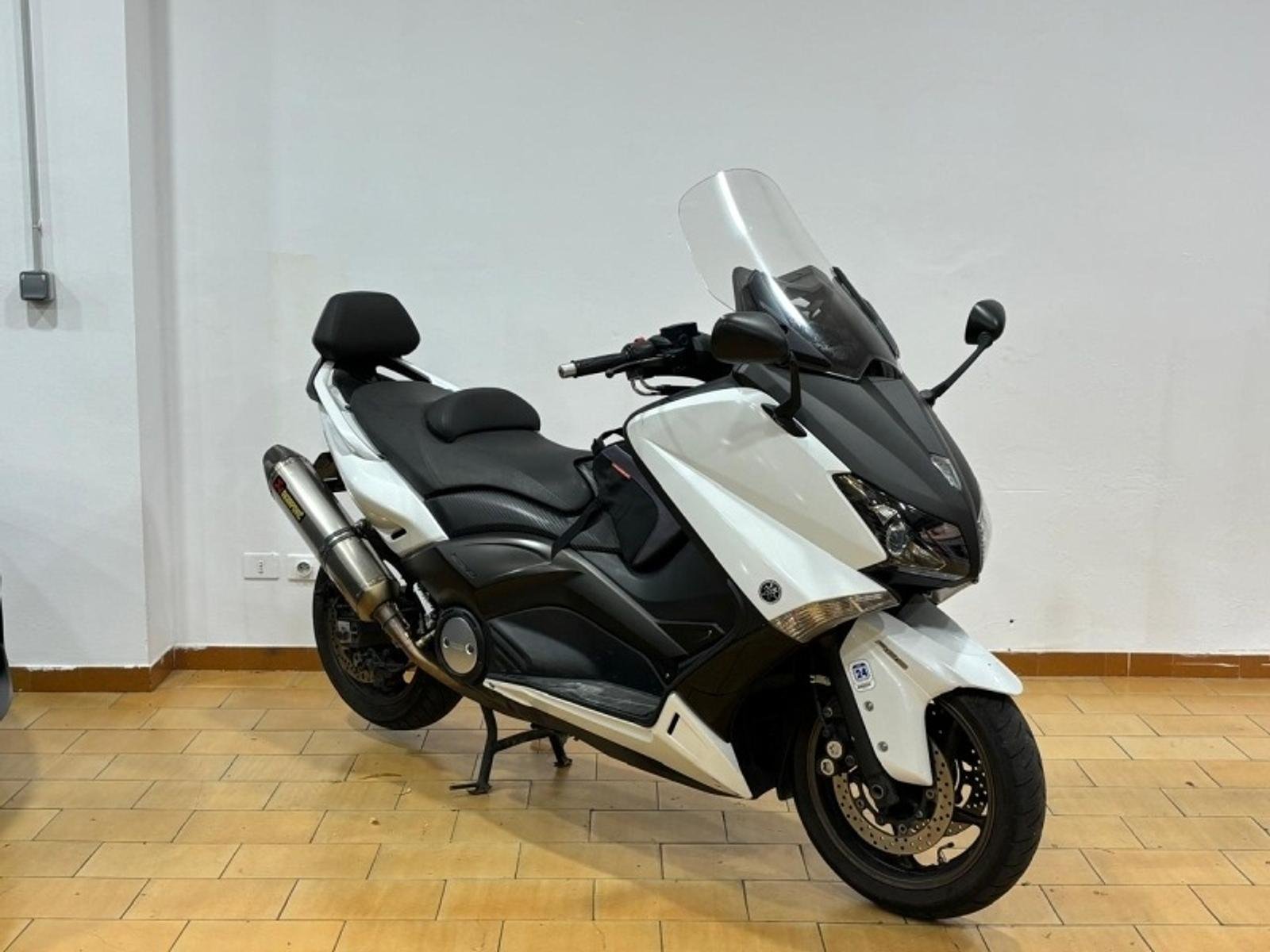 Yamaha TMAX