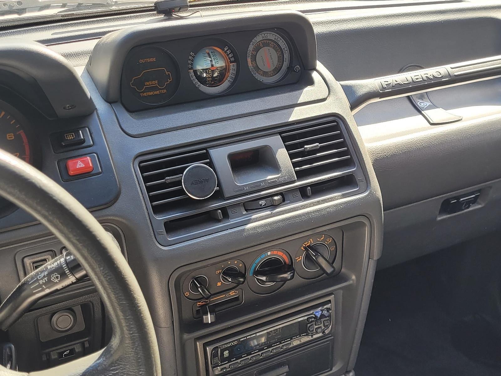 Mitsubishi Pajero Sport