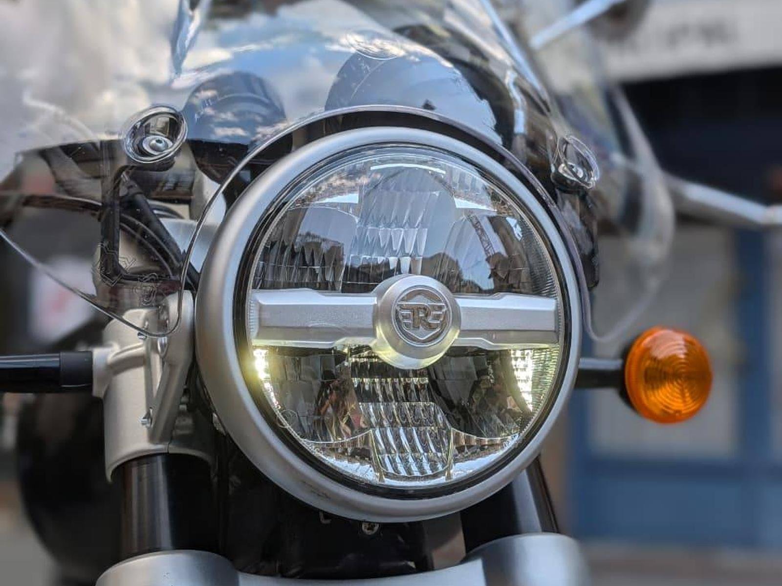 Royal Enfield SUPER METEOR 650