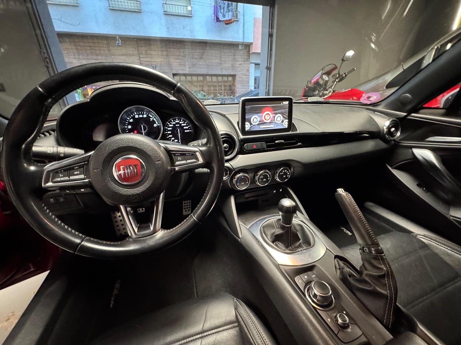 Fiat 124 Spider