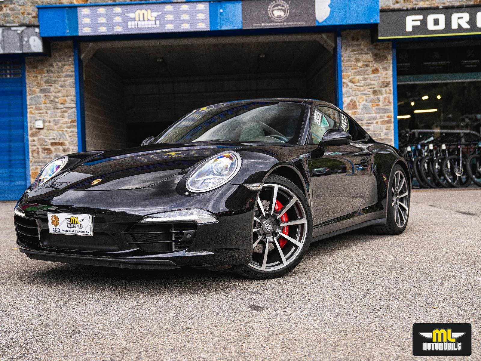 Porsche 911