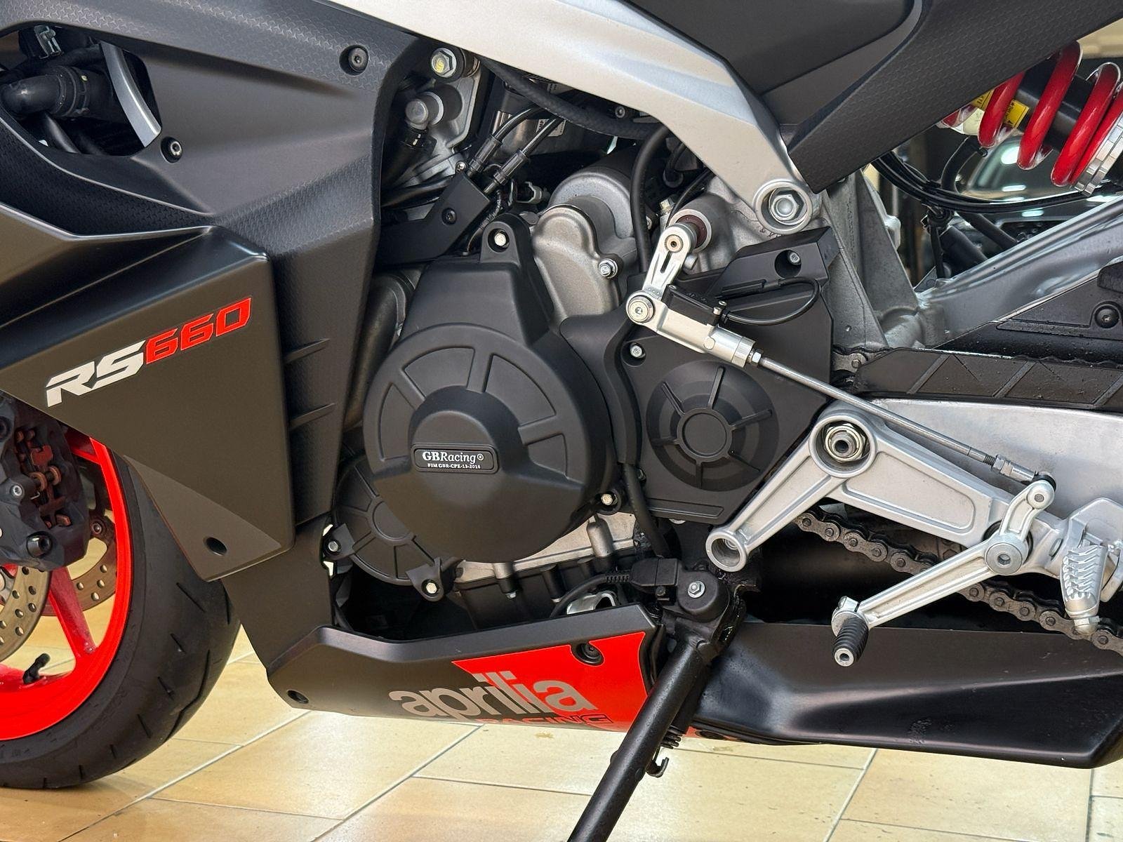 Aprilia RS 660
